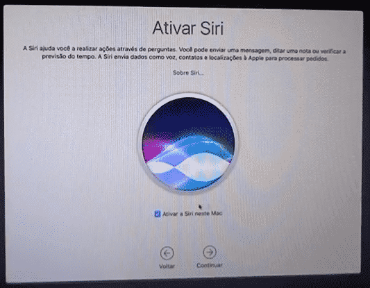Ativando a Siri.